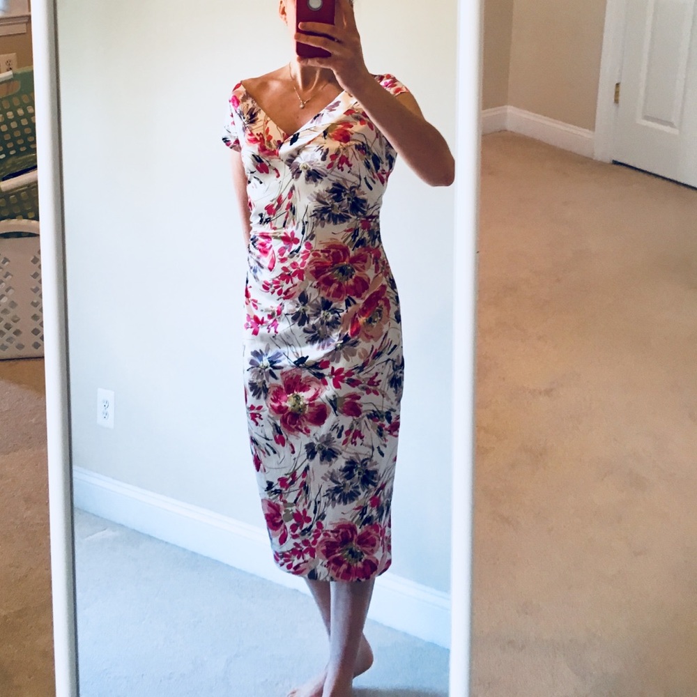 Pin-up, “retro”style gorgeous satin Midi dress!